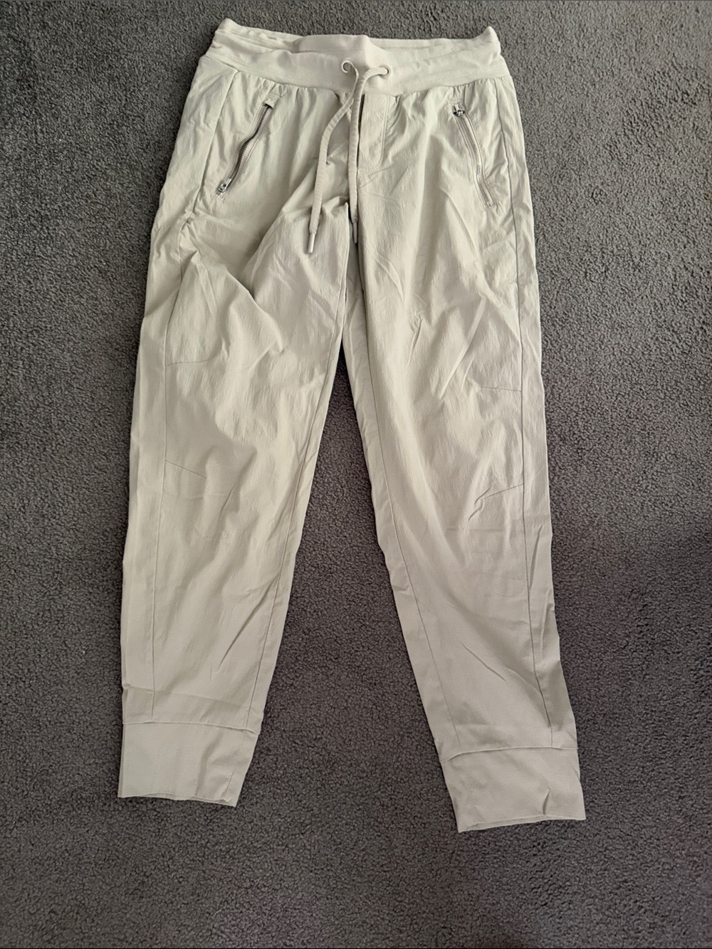 Athleta women’s Drawstring Performance Jogger Pants - Cream
